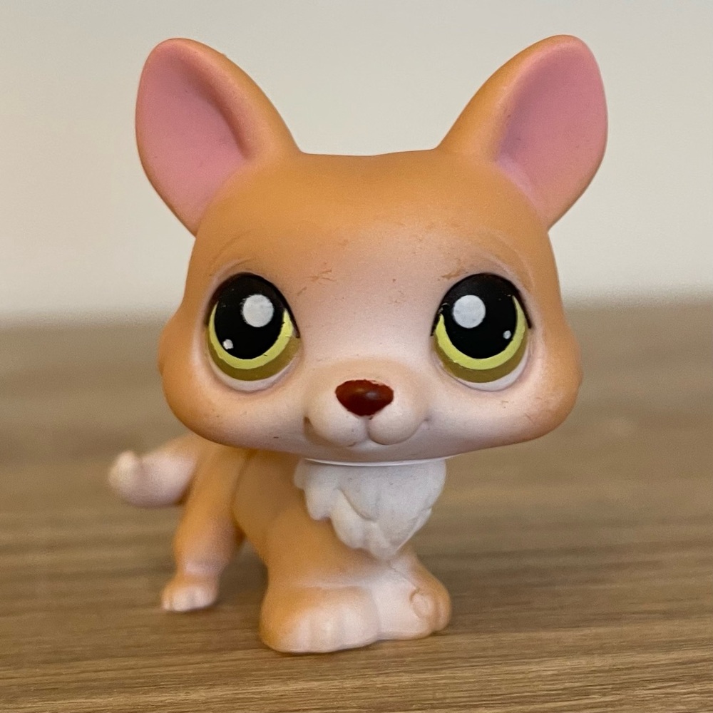 2006 Littlest Pet Shop Corgi